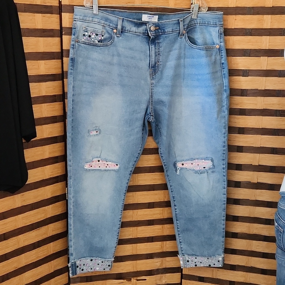 Custom levis diamond boyfriend ripped jeans